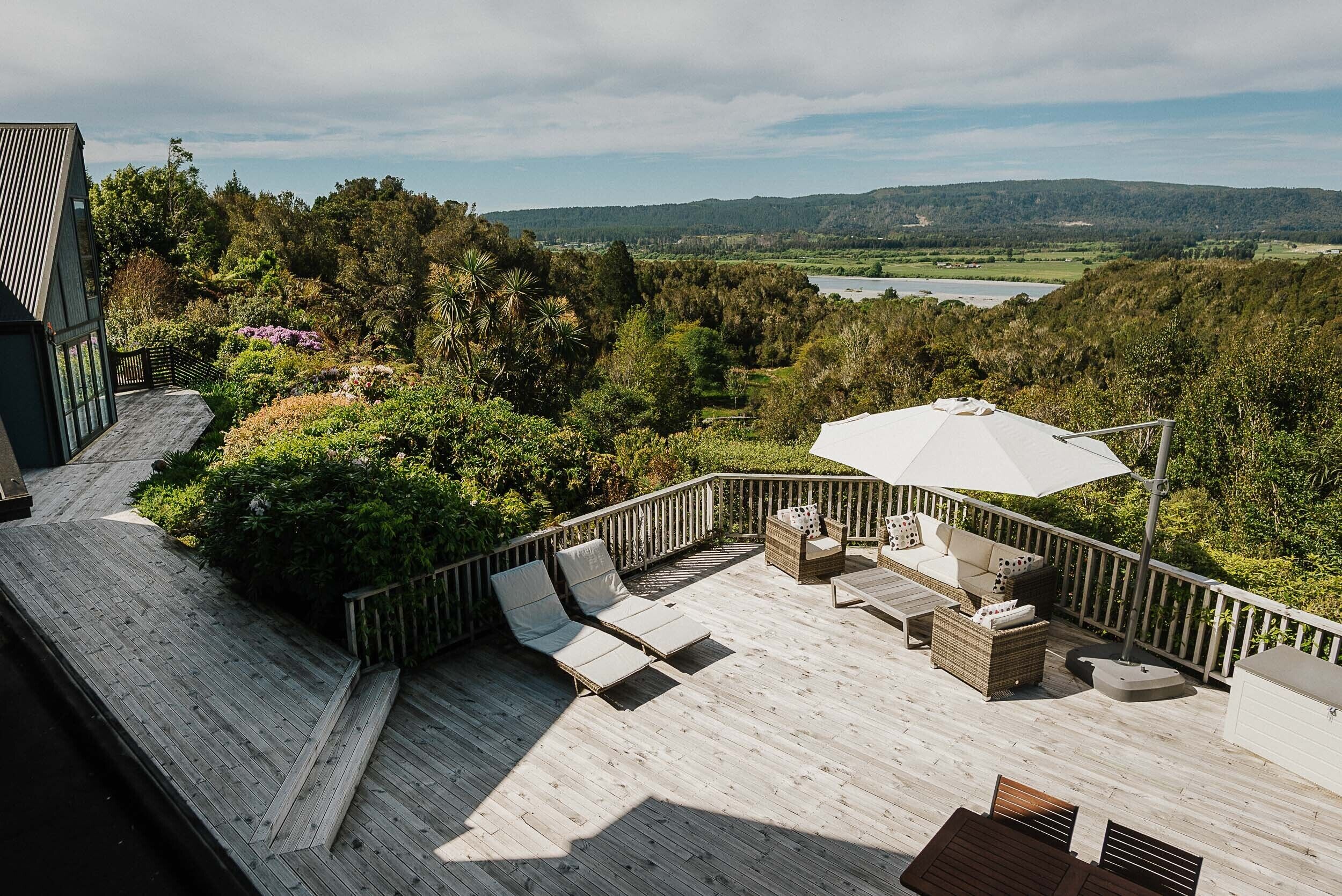 Korimako King or Twin Room | View from room
