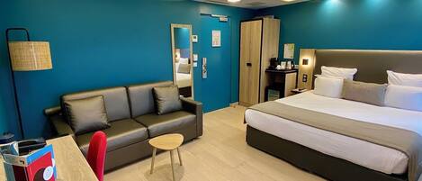 Select Comfort beds, in-room safe, desk, laptop workspace