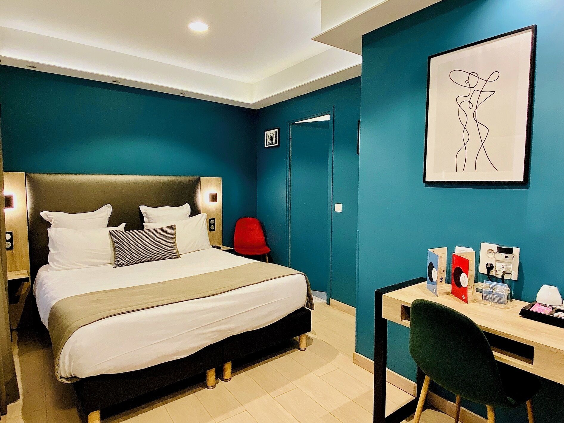 더블룸 | 셀렉트 컴포트 침대, 객실 내 금고, 책상, 노트북 작업 공간