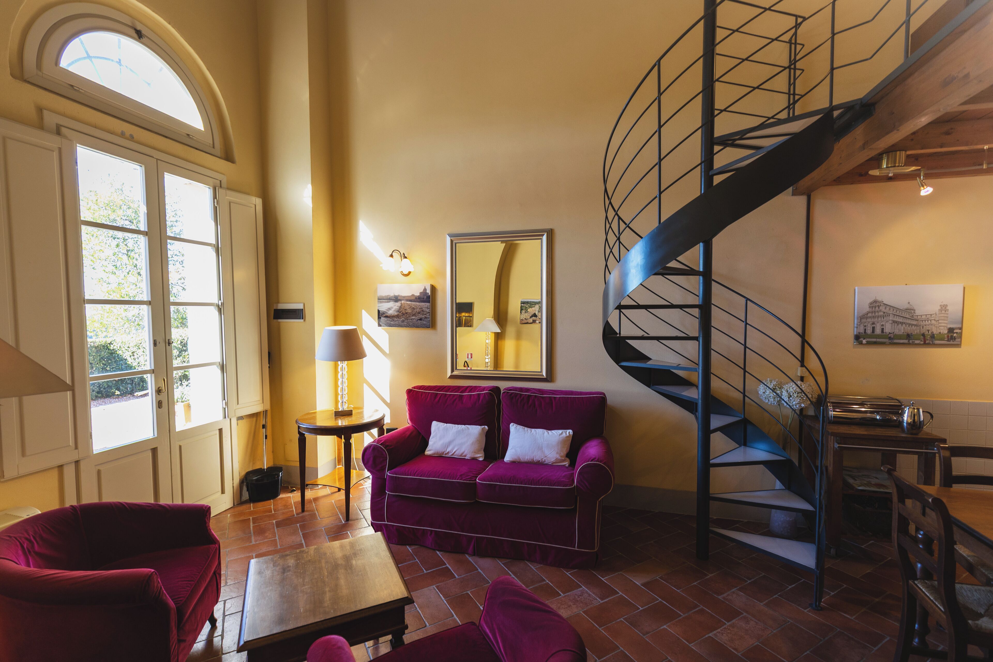 Superior Condo | Living area | 32-inch TV with satellite channels