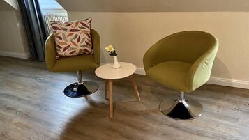 Suite | Wohnbereich | Fernseher