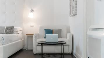1 habitación, minibar, escritorio y sistema de insonorización