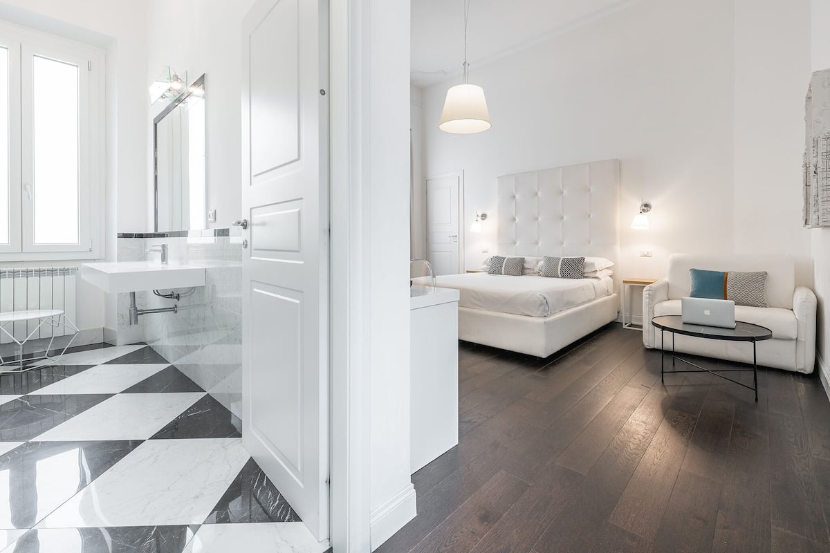 1 habitación, minibar, escritorio y sistema de insonorización