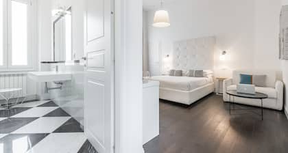 PLEY Cagliari Boutique Suites