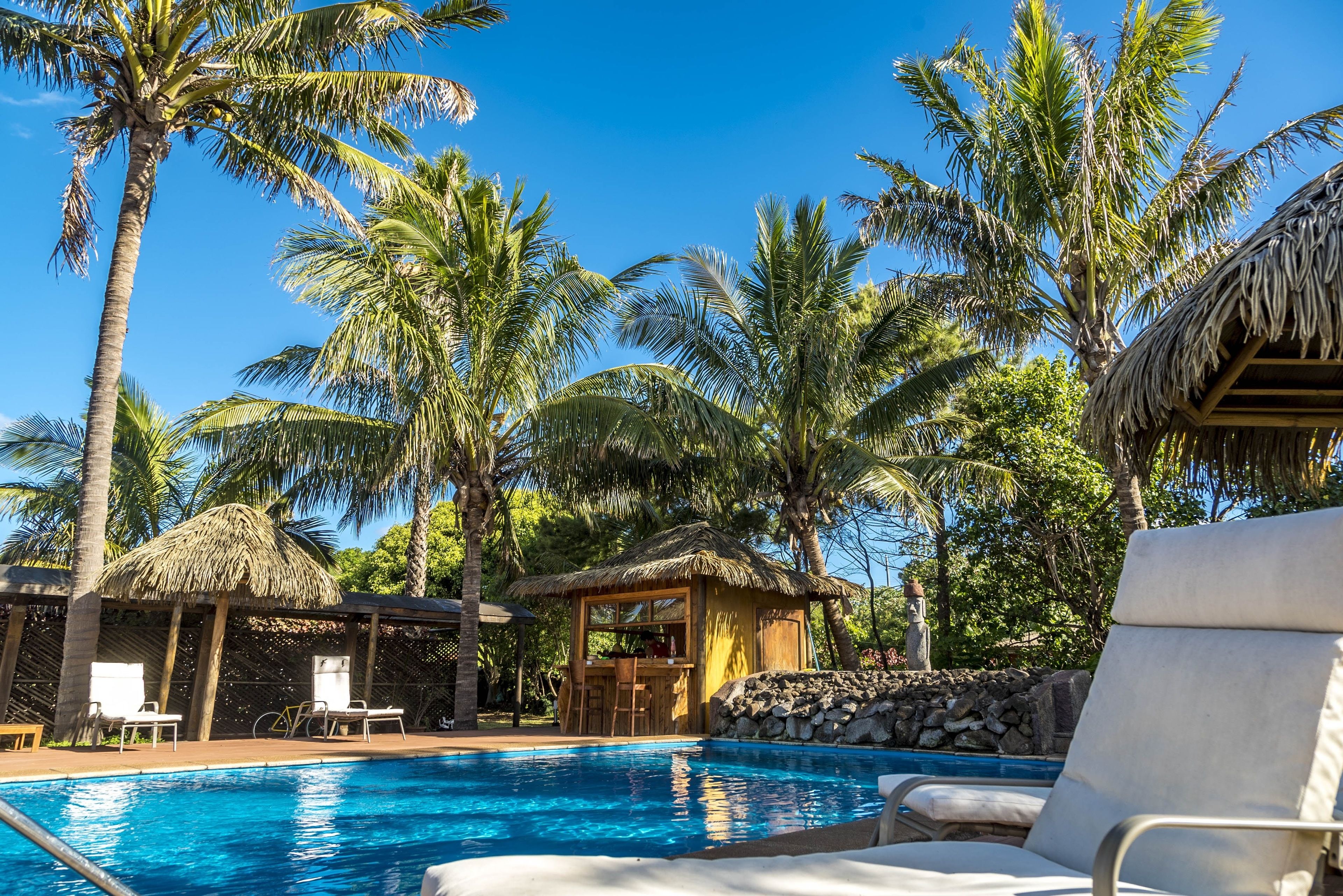 Außenpool, Liegestühle