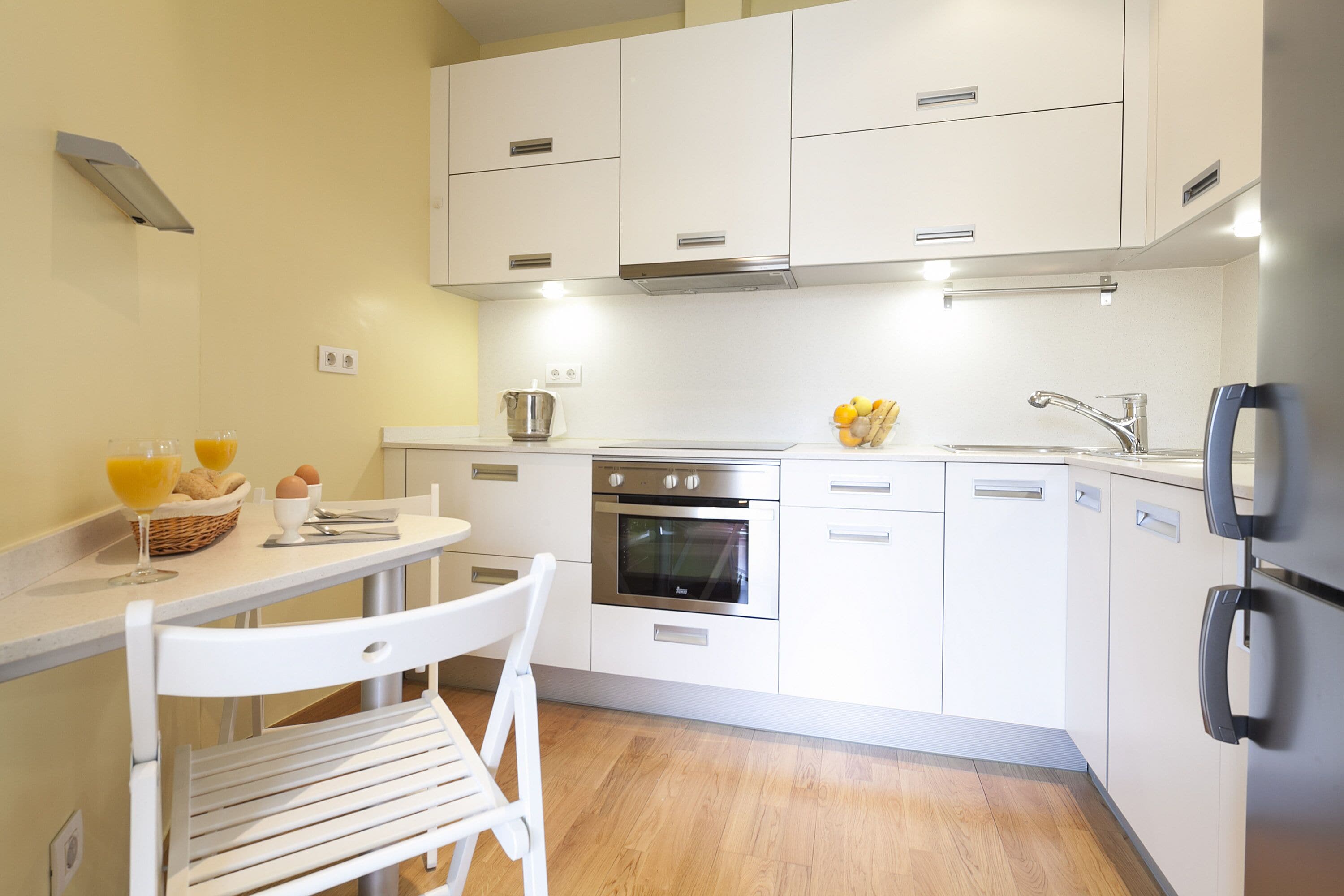 apartment, 3 bedrooms | 1 bedroom, in-room safe, desk, free wifi