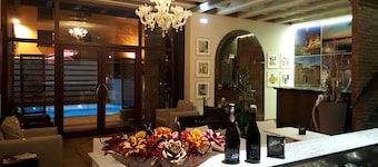 Luna Residence Hotel