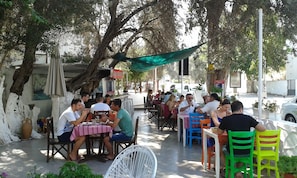 Outdoor dining - Bircan (Bodrum)