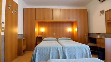 Minibar, in-room safe, desk, cribs/infant beds