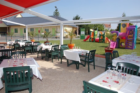 Se sirven almuerzos y cenas