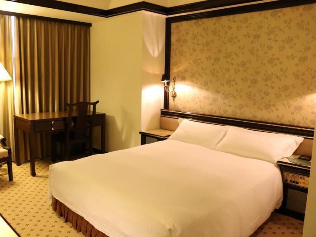 Down duvets, blackout curtains, free WiFi, bed sheets