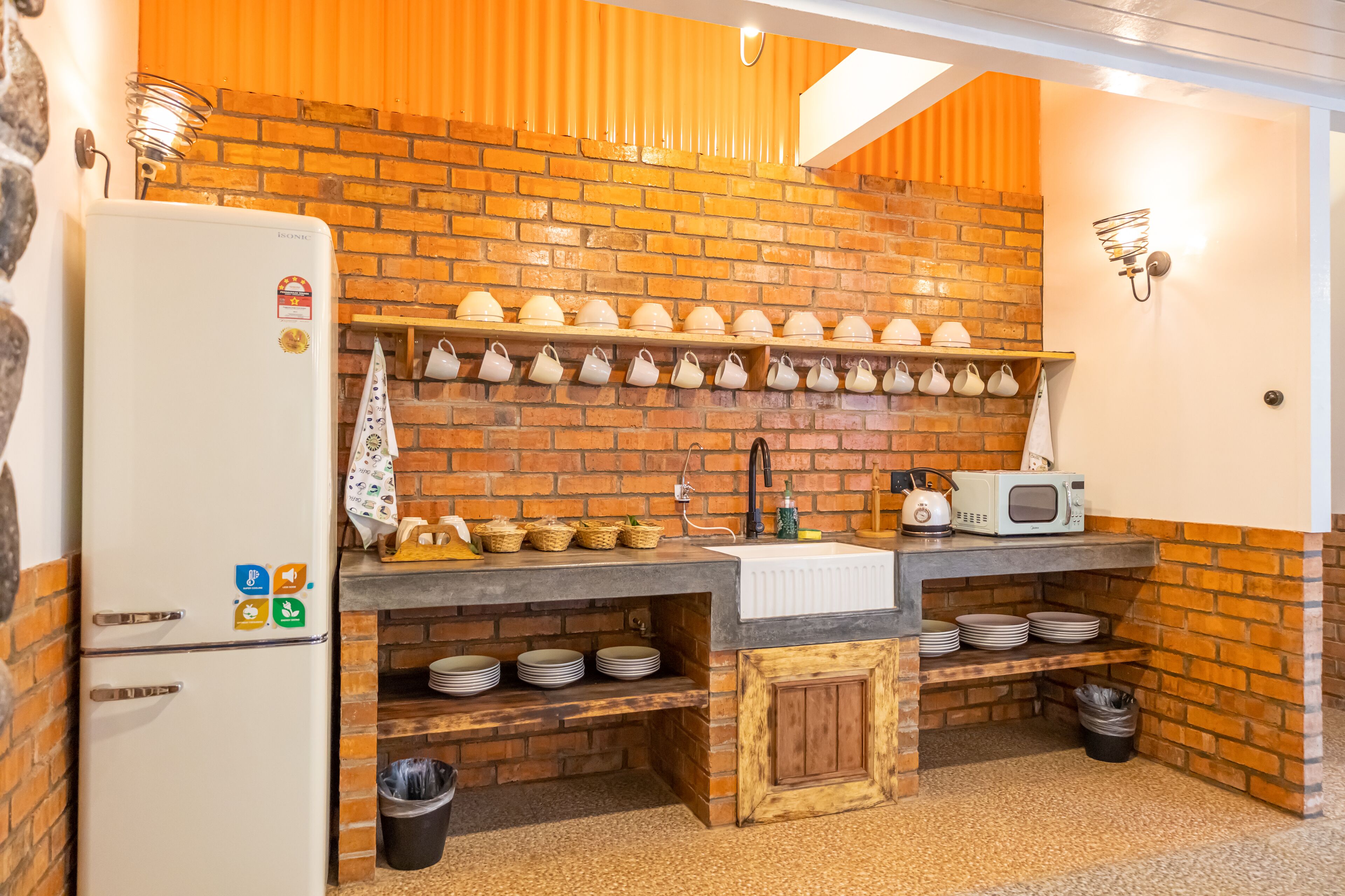 grace lodge | living area