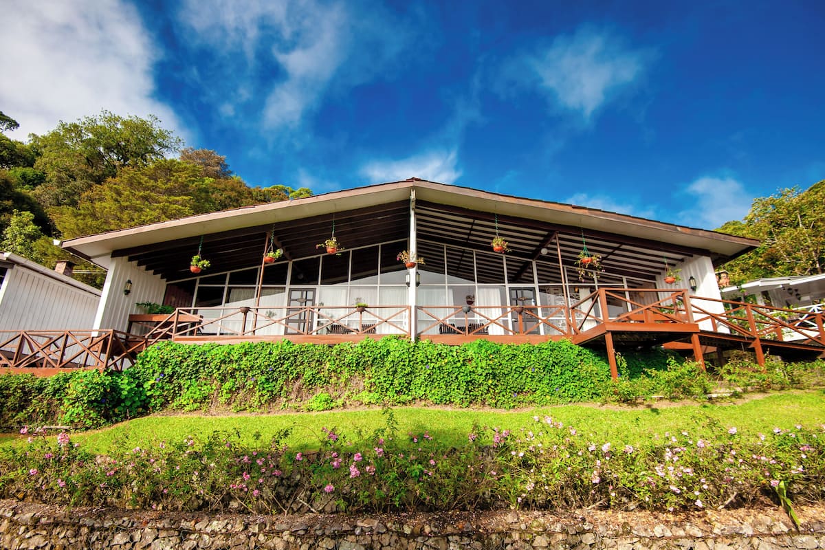Peak Lodge