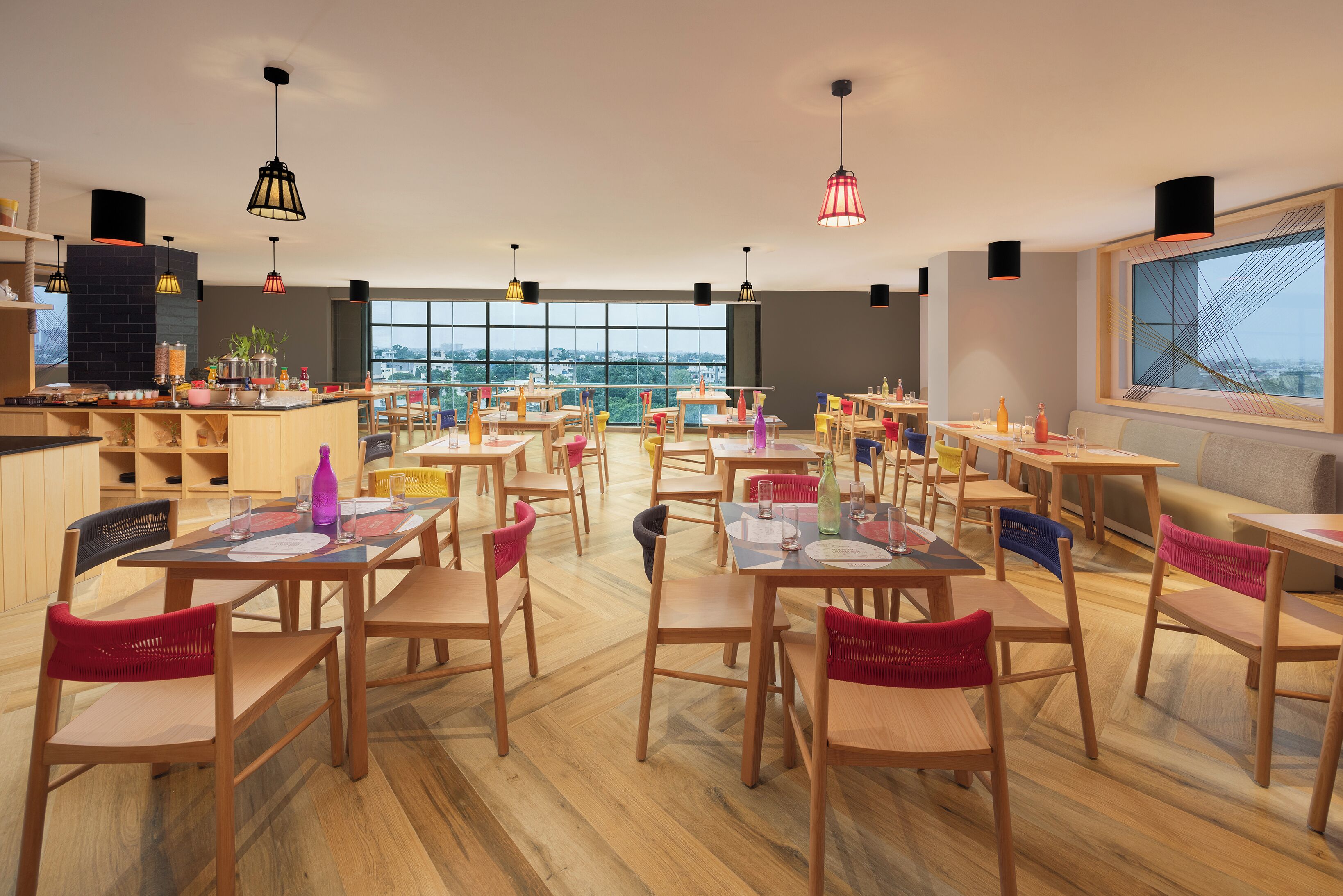 breakfast, lunch and dinner served