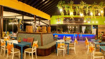 Petit déjeuner préparé sur commande servi tous les jours en supplément