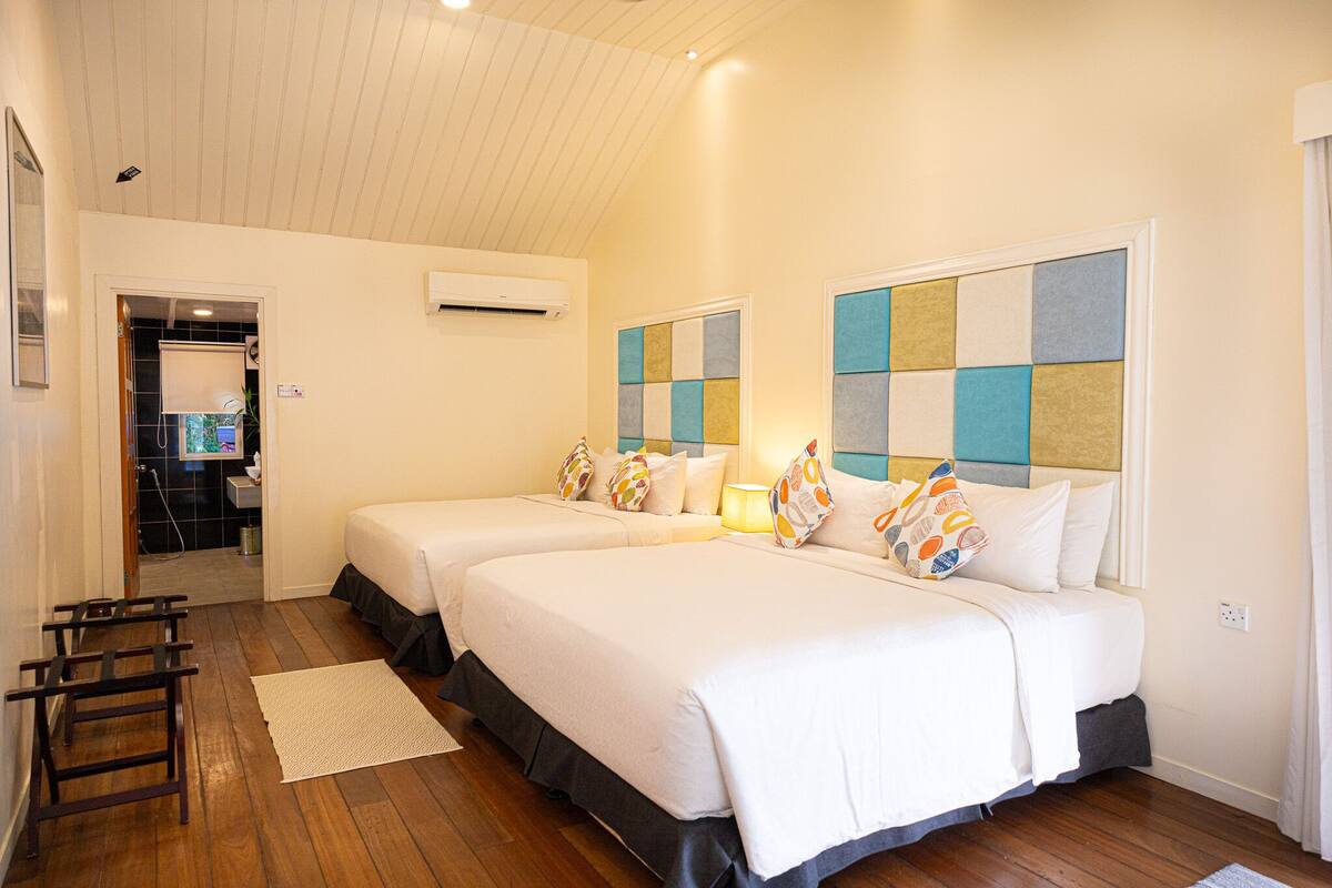 Manukan Villa + Return Boat Transfer