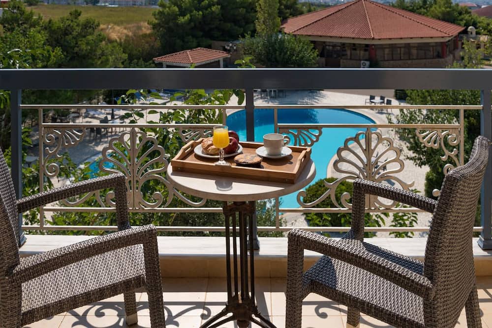 Acharnis Kavallari Hotel Suites