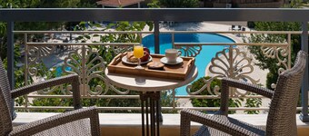 Acharnis Kavallari Hotel Suites