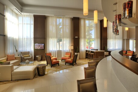 Comfort Suites Miami Airport North - Image 1