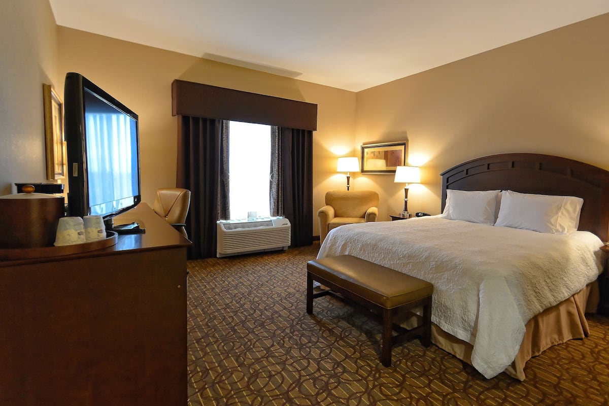 Room, 1 King Bed, Accessible, Non Smoking