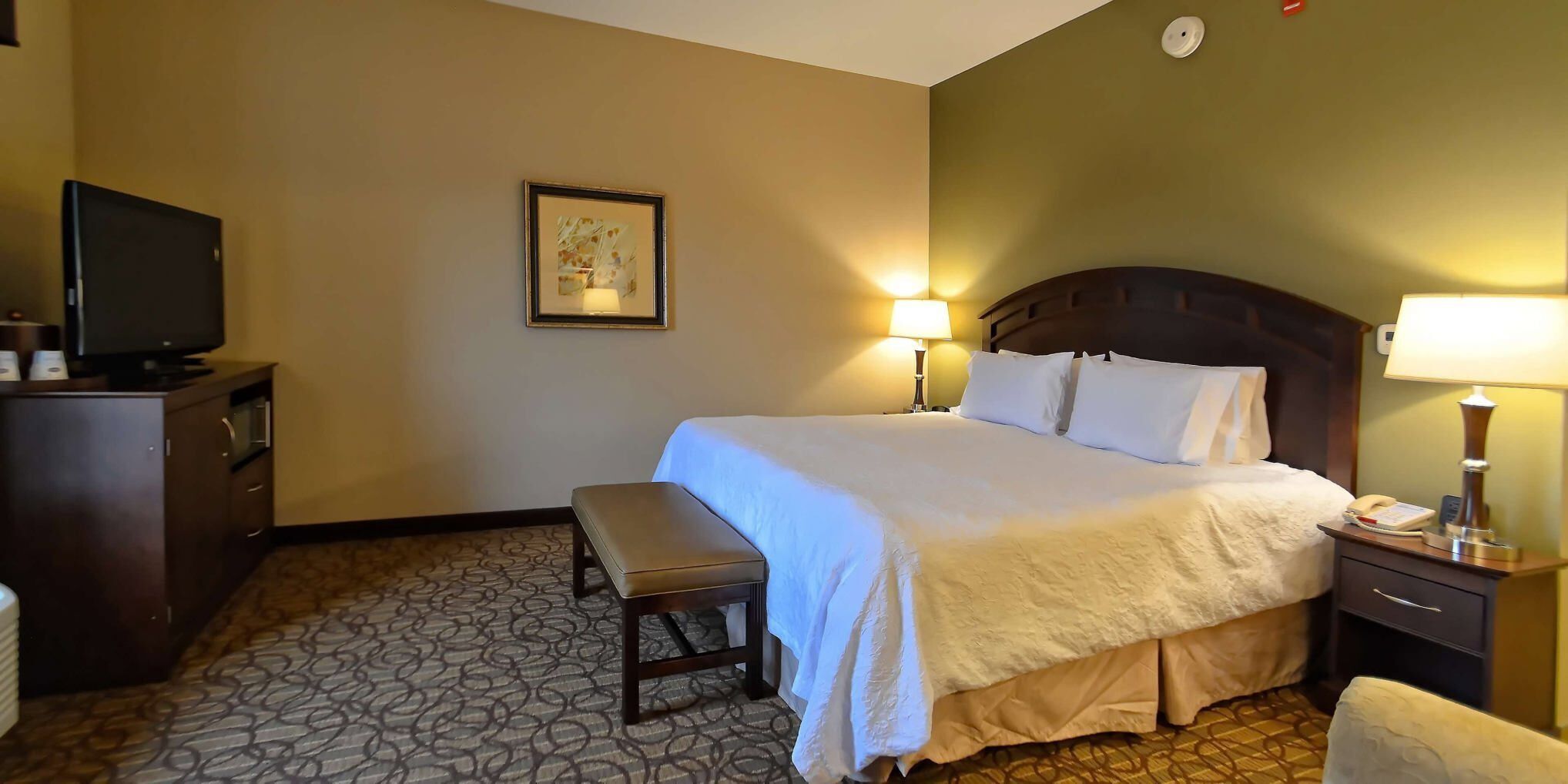 In-room safe, iron/ironing board, free WiFi, bed sheets