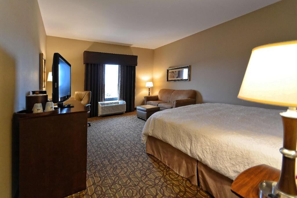 In-room safe, iron/ironing board, free WiFi, bed sheets