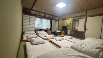 Oyado Ishicho Tower - Japanese Room