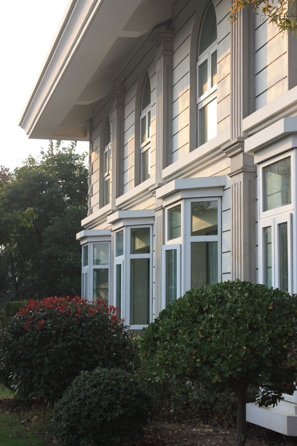 Exterior - Baolong Garden Hotel (Shanghai)
