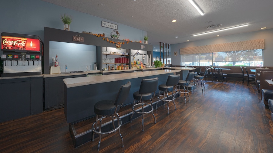 OYO Hotel St. Helens, OR