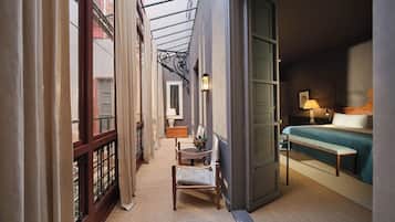 Signature Junior Suite | 1 間睡房、埃及棉床單、高級寢具、羽絨被