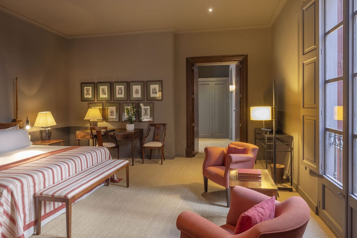 Junior Suite | 1 bedroom, Egyptian cotton sheets, premium bedding, down comforters