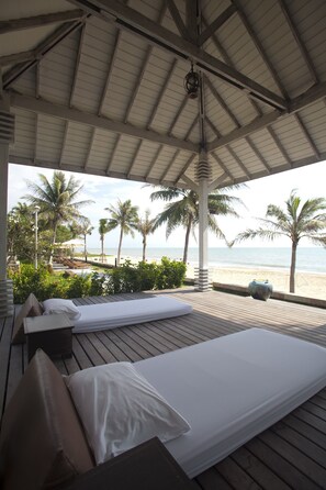 Reflexology - Kuiburi Hotel and Resort (Prachuap Khiri Khan)