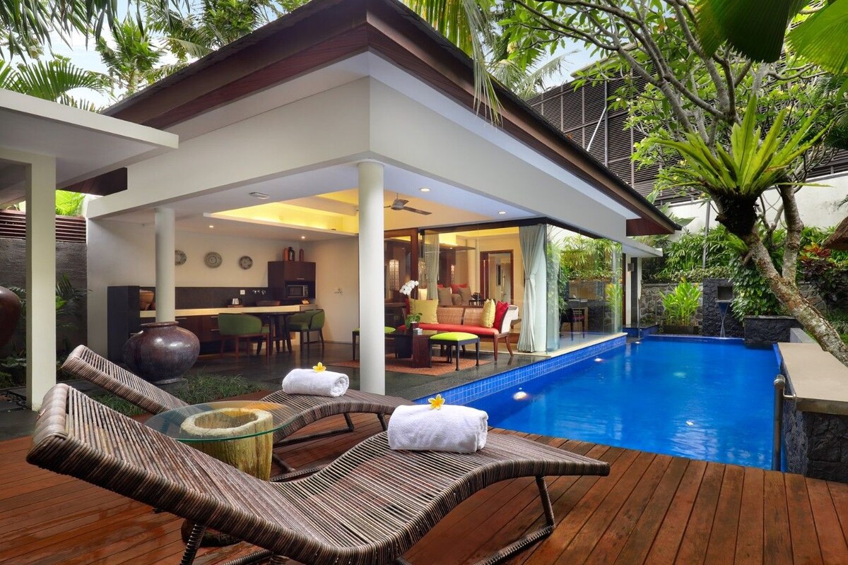 Kolam renang persendirian