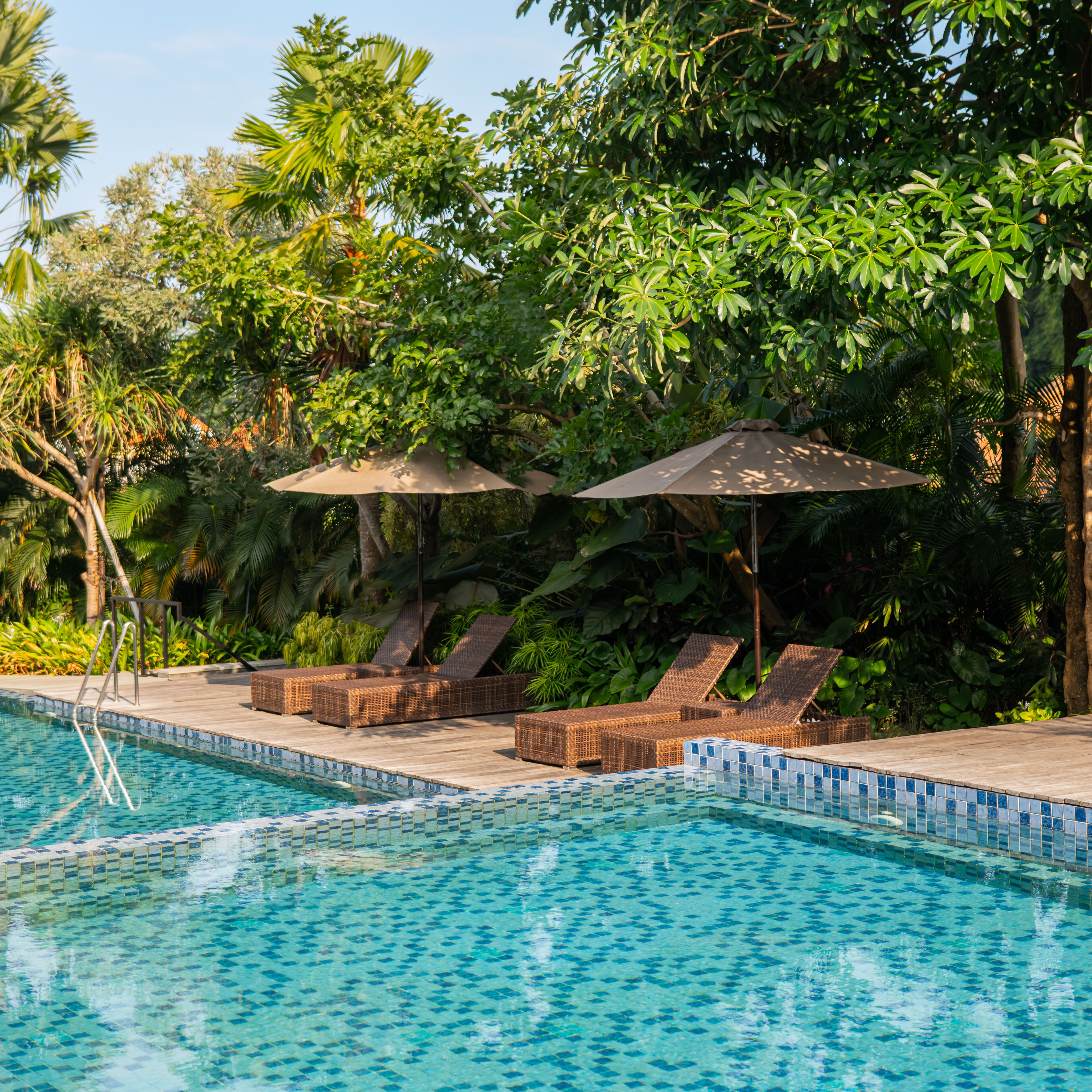 Kolam renang outdoor
