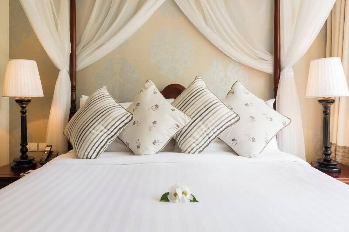 Premium bedding, minibar, in-room safe, individually decorated