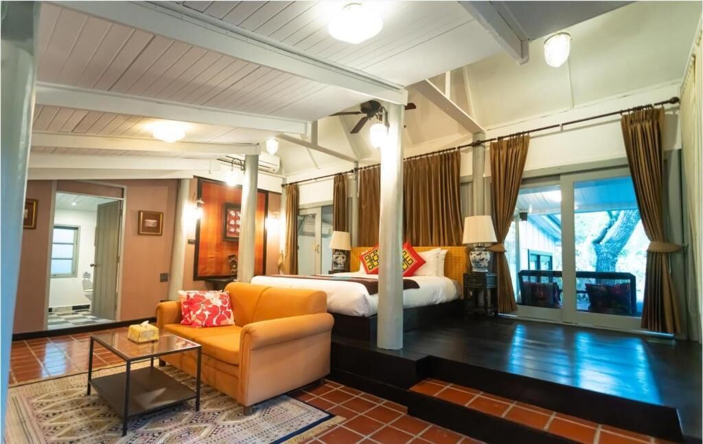 Villas B | Premium bedding, in-room safe, individually decorated, desk