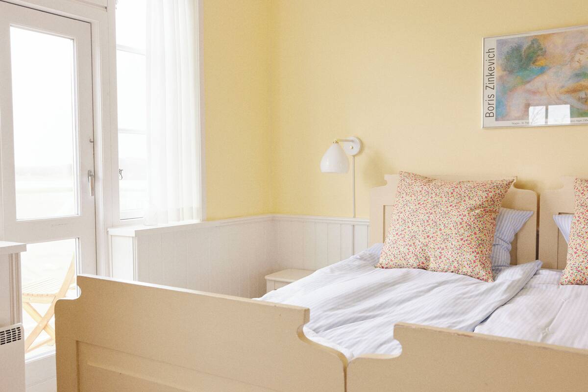 Biancheria da letto di alta qualità, materassi a doppio strato