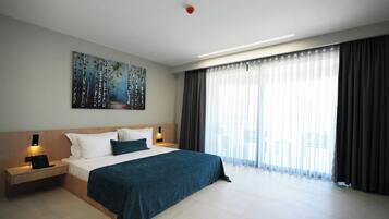 Premium bedding, minibar, in-room safe, individually decorated