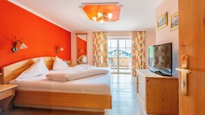 Habitació estàndard | Roba de llit hipoal·lergògena, minibar i caixa forta a l'habitació 