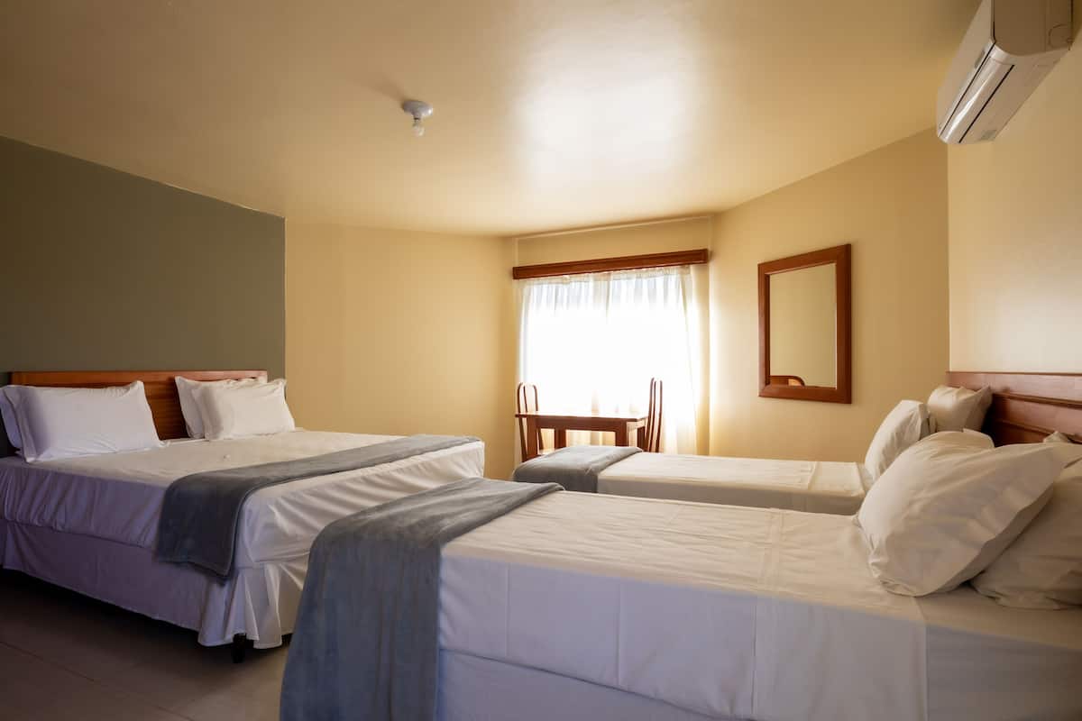 Deluxe Quadruple Room, Private Bathroom, Garden View
