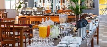 Canzi Cataratas Hotel