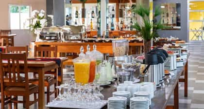 Canzi Cataratas Hotel