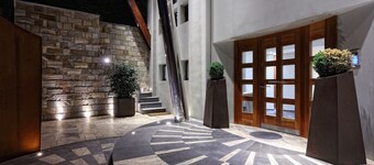 Deris Bosphorus Lodge