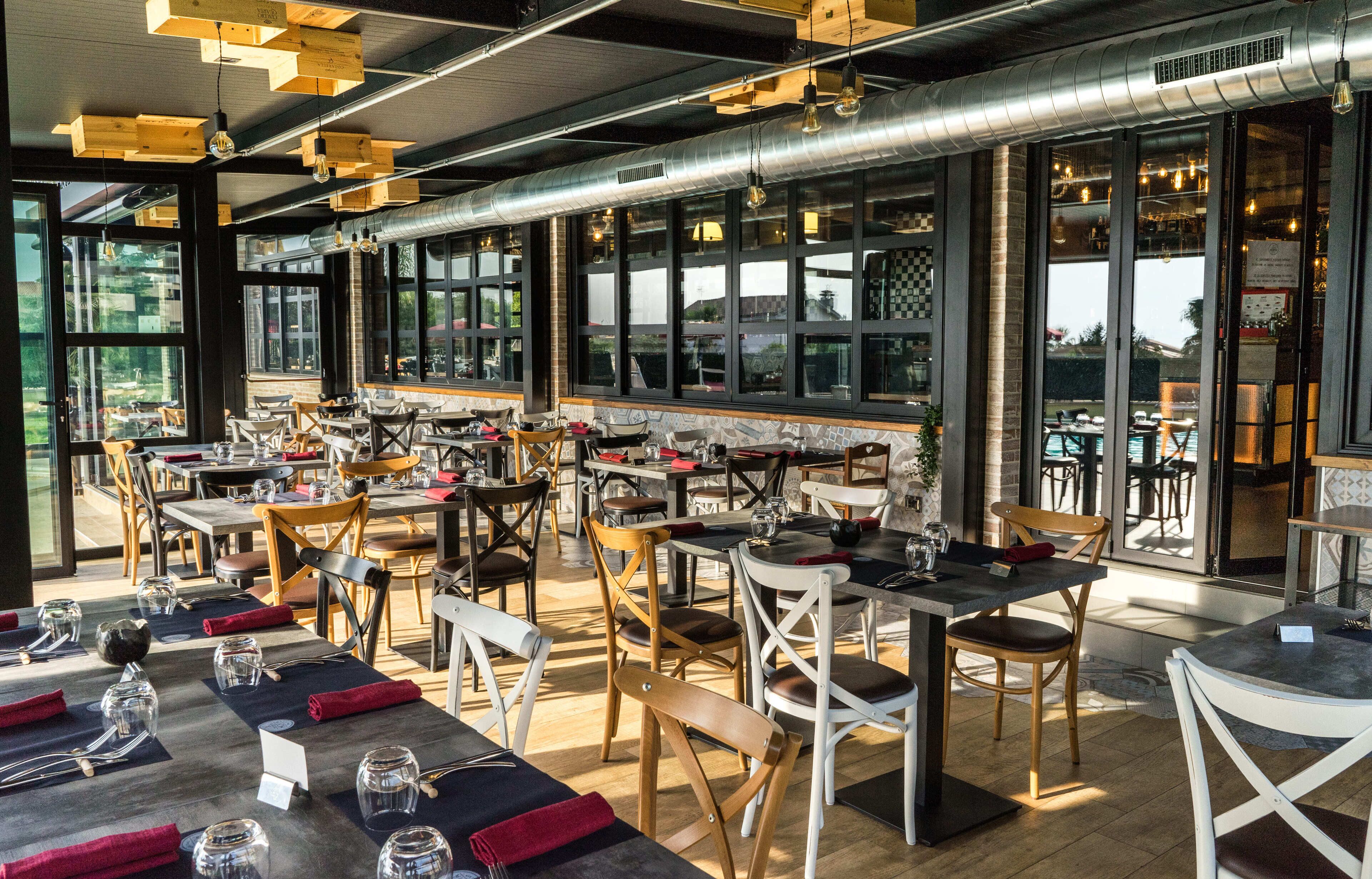 breakfast, lunch, dinner served; pool views