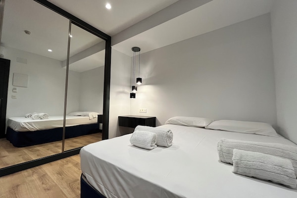Standard Double or Twin Room | In-room safe, desk, blackout drapes, iron/ironing board (on request)