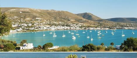 Caja de seguridad en la habitación y sistema de insonorización