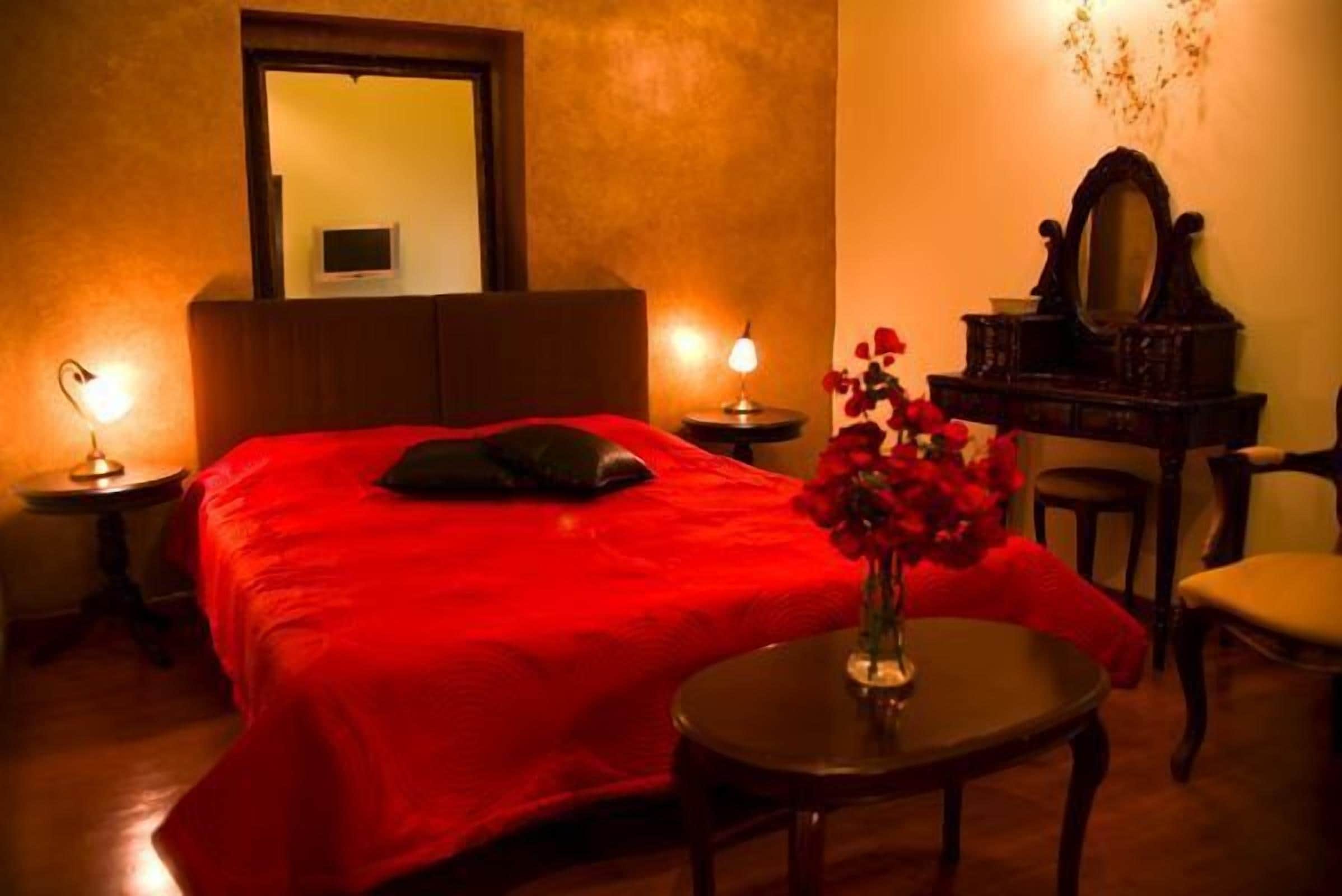 double room (kifeas) | pillow-top beds, in-room safe, soundproofing, iron/ironing board