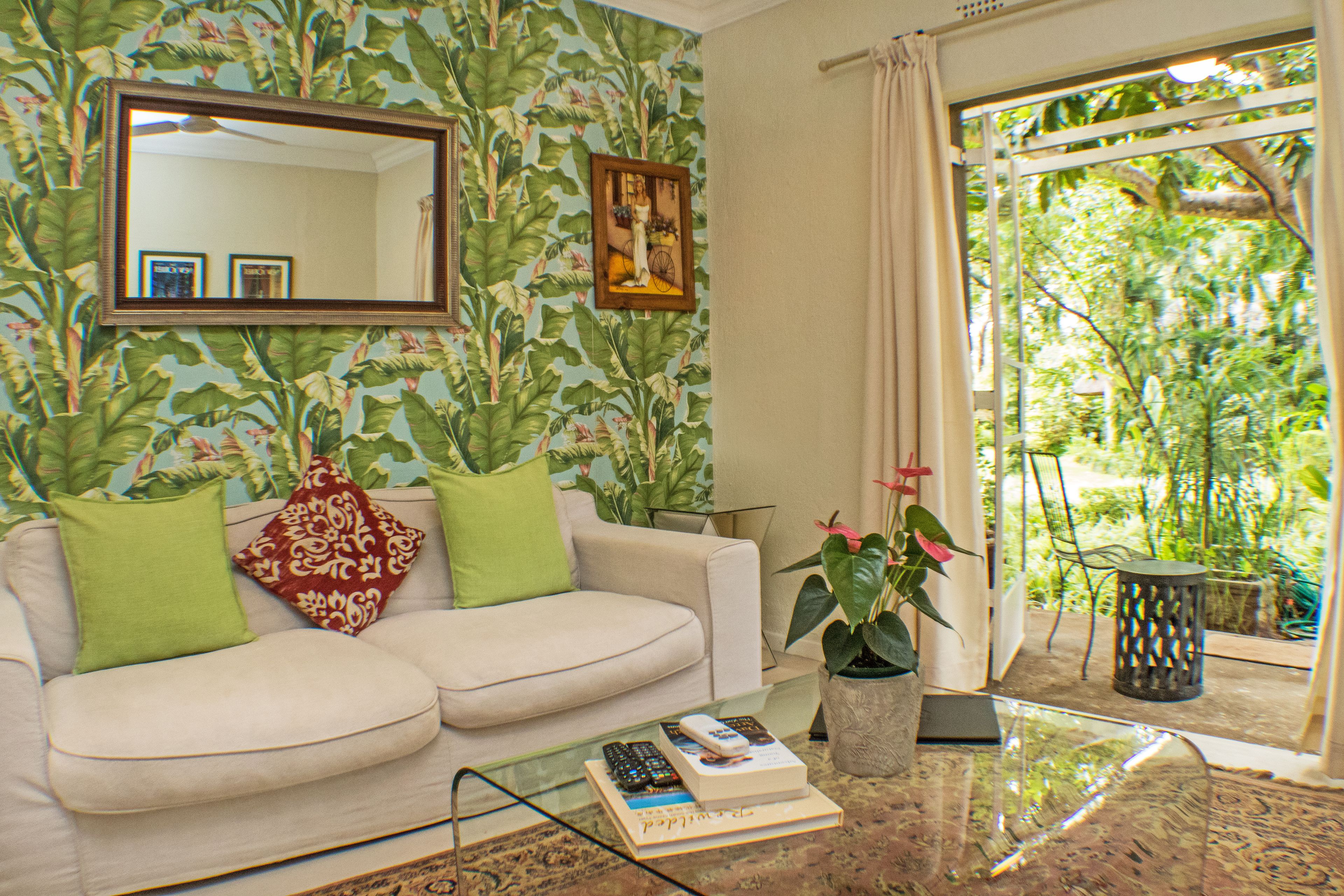 Garden Suites | Premium bedding, in-room safe, desk, soundproofing