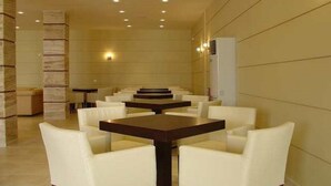 Ảnh chưa phân loại, 2 trong số 20 ảnh, nút
