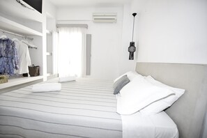 Phòng đôi hoặc 2 giường đơn | Két bảo mật tại phòng, bàn ủi/dụng cụ ủi quần áo 